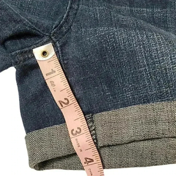 Earl jeans Women's Avery High Rise Rolled Cuff Button Shorts - Picture 7 of 9